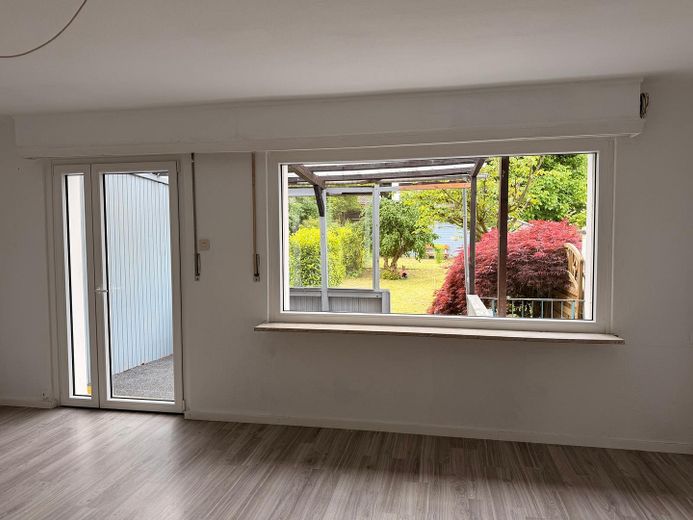 Reihenhaus mit Garten & Dachausbau-Potenzial – 4 Zimmer, provisionsfrei | Goslar - Georgenberg – Wohnzimmer