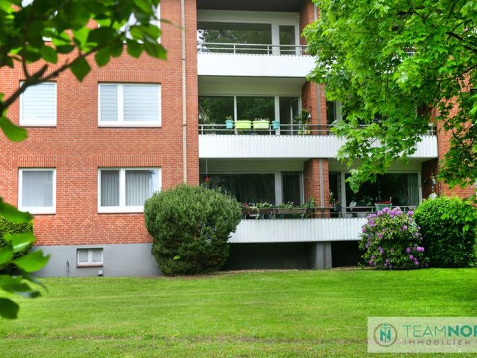 Zieleń przed loggią. Winsen tuż za drzwiami. – Zdjęcie 1