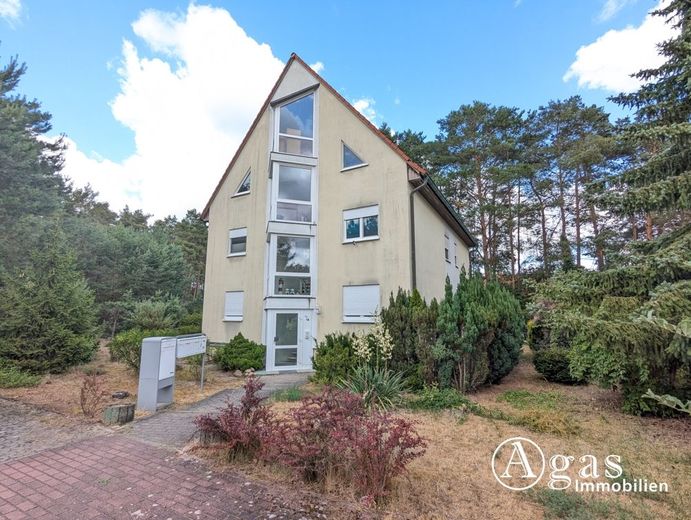 Große Erdgeschosswohnung im schönen Borkheide – Vorderseite