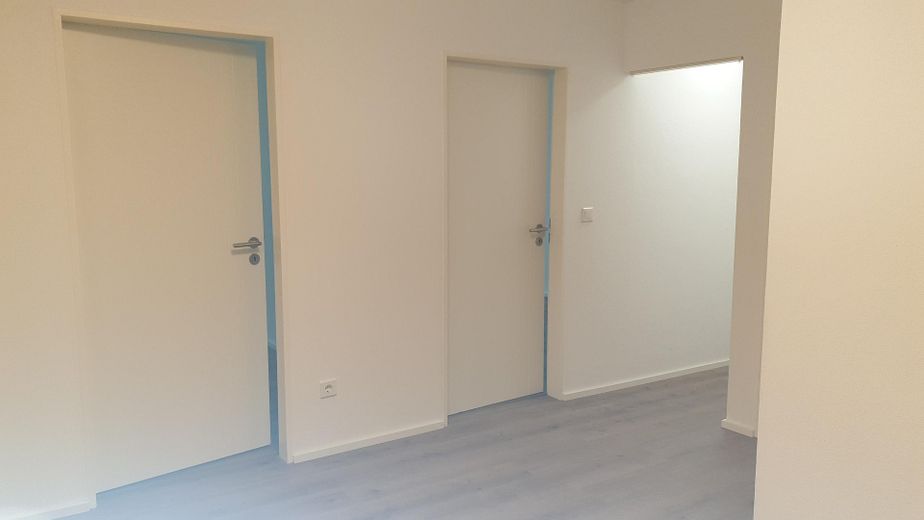 Schöne 3 Zimmer Eigentumswohnung in beliebter Lage Donauwörth Parkstadt – Diele