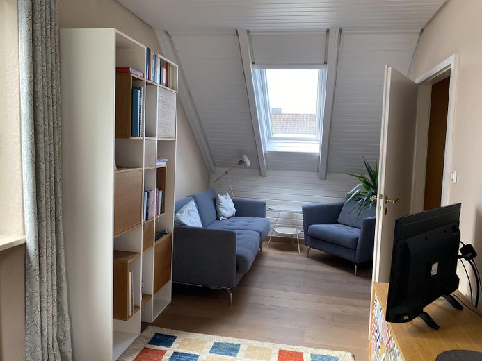 Oase in der Stadt – Einfamilienhaus mit Parkblick – Zimmer im Obergeschoss