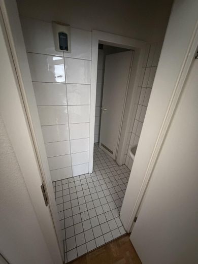 WC Damen OG