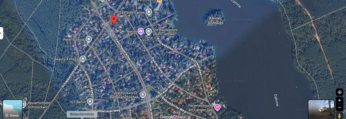 200 Meter zum Wasser! Grundstück für ein kleines MFH, Villa! Provisionsfrei in Top Lage von Grünau – Lage