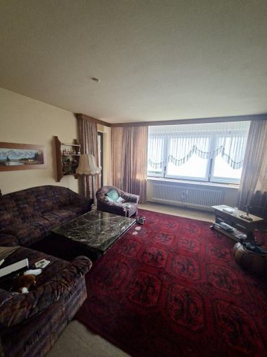 Eigentumswohnung zum Kauf – Wohnzimmer
