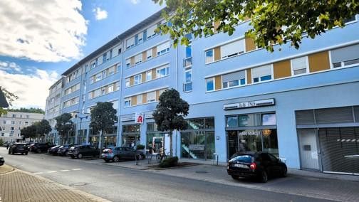 Einkaufszentrum fussläufig