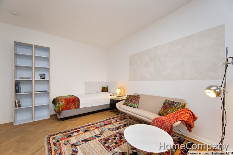 Bonito y luminoso apartamento con balcón y una impresionante vista hacia el centro de Düsseldorf – d086a5a30386281559d84107e77dff0cc0c08877.jpg