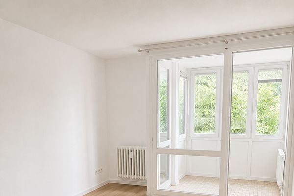 Attraktive Eigentumswohnung in absoluter Citylage – nur wenige Schritte vom Adenauerplatz entfernt