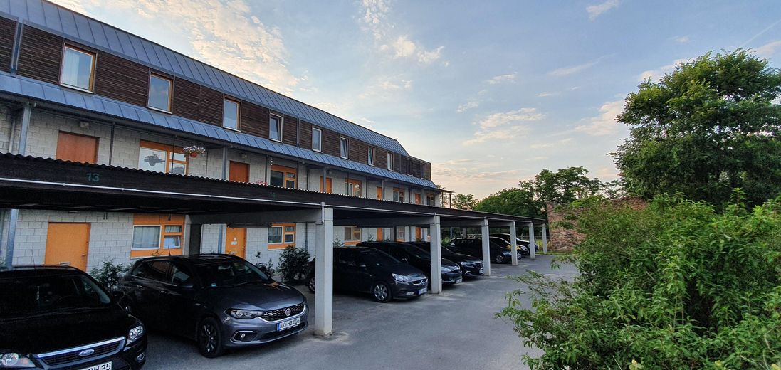 Außenansicht Eingangsbereich