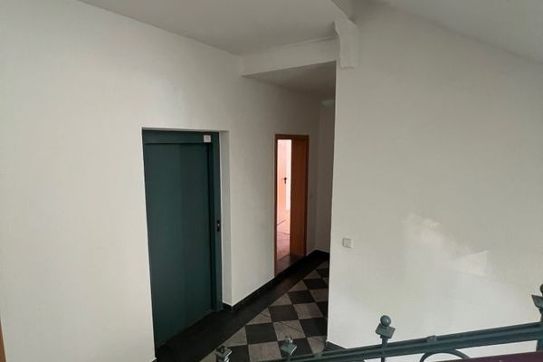 2-комнатная квартира // ДЛЯ СОБСТВЕННОГО ПРОЖИВАНИЯ или КАПИТАЛОВЛОЖЕНИЯ