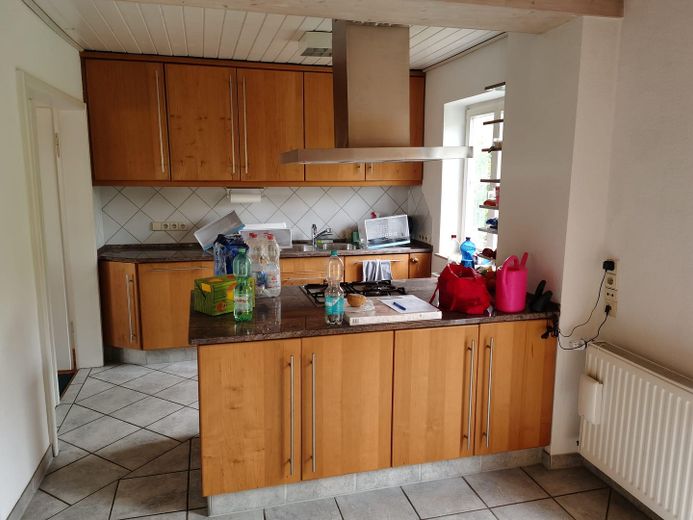 Küche mit Ausstattung