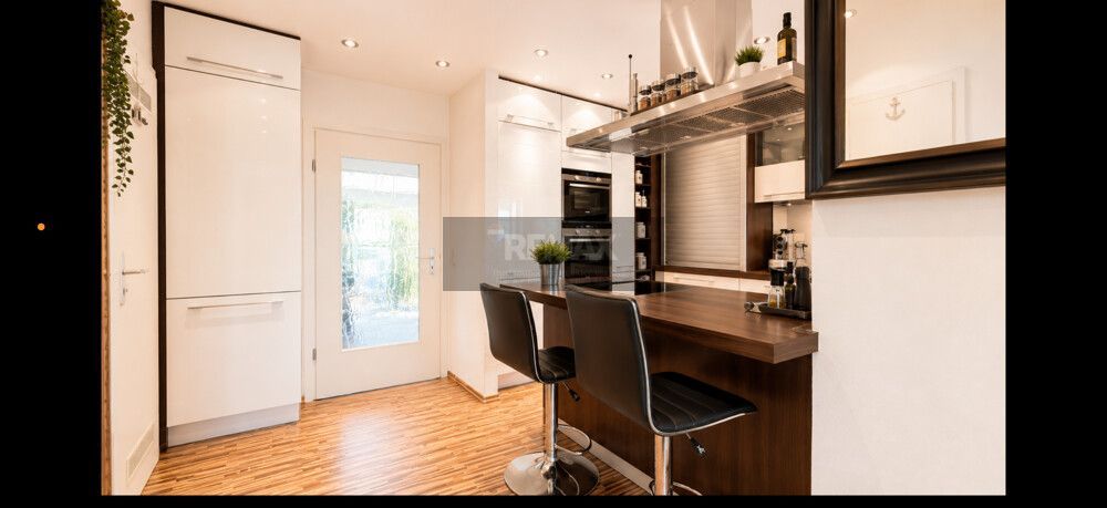 Einziehen und wohlfühlen - Modernisiertes Reihenmittelhaus in Bayreuth – Bild 4