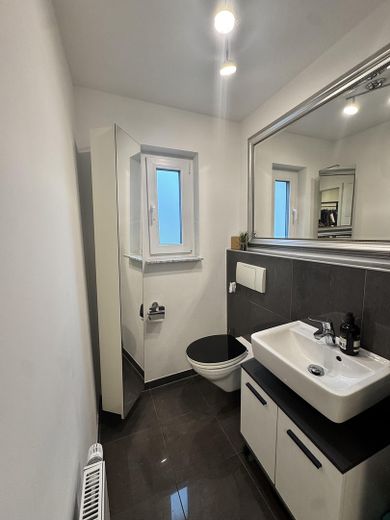 Casa a schiera centrale ben tenuta – Foto 12