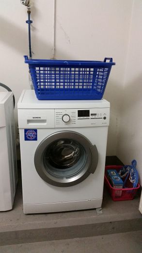 Möblierte 2-Zi. EG-Wohnung in Bockenheim am Niddapark von privat – Waschmaschine