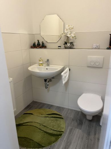 Reihenhaus – Gäste-WC
