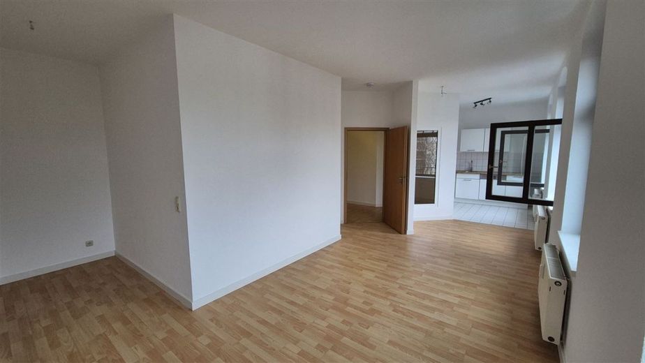 Großzügige 1-Zimmer mit Wannenbad, EBK, offener Küche und Aufzug! – 1000167435