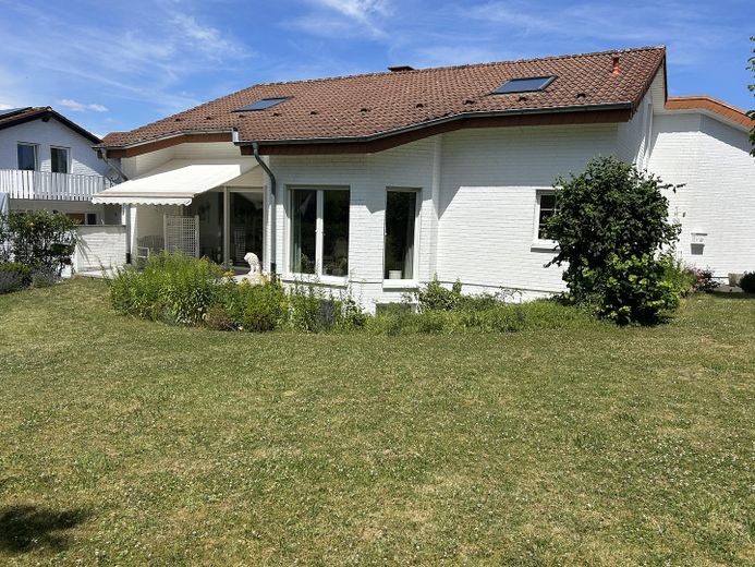 Terrasse mit Markise