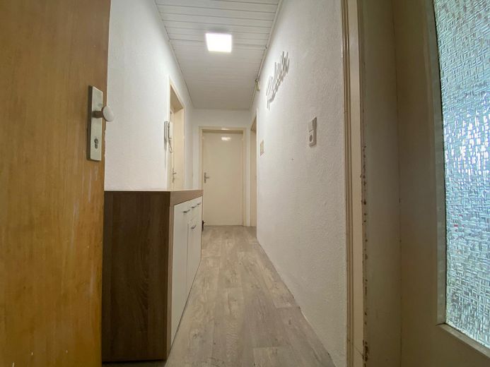 Renovierungsbedürftiges Zweifamilienhaus in Pforzheim – Foto 2