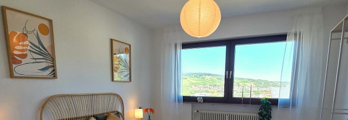 4 Zimmer Wohnung hochwertig renoviert in Top Lage – Schlafzimmer