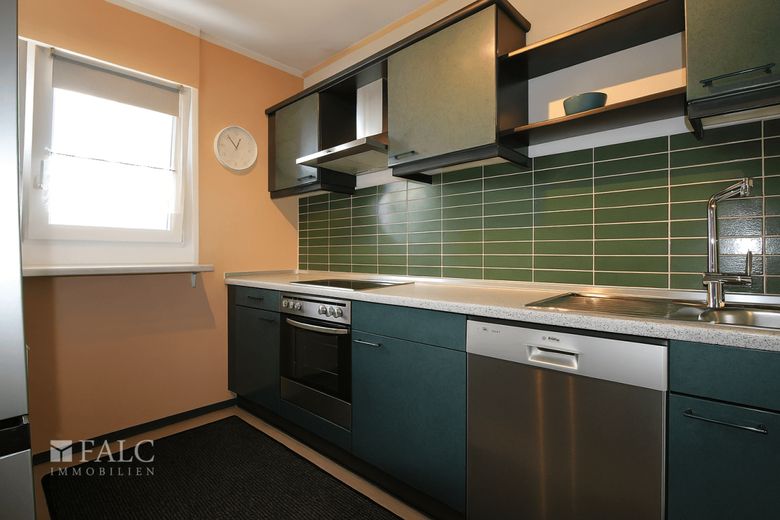 Attraktive Kapitalanlage: Vermietete Wohnung in modernisiertem Wohnensemble – Küche