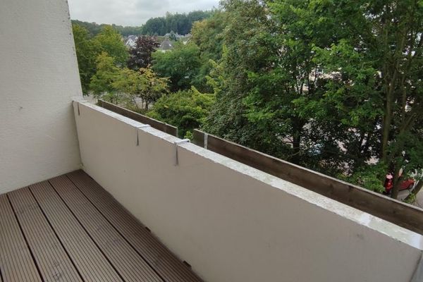 +++ ¡Apartamento de 3,0 habitaciones con balcón! +++