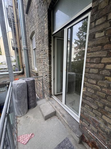 *Erstbezug* Kernsanierte 3-Zimmer Altbau Wohnung auf der Bergerstraße mit EBK und Balkon – Balkon