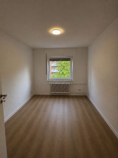 Frisch sanierte WG als attraktive Kapitalanlage mit 6 % Rendite – WG-Zimmer