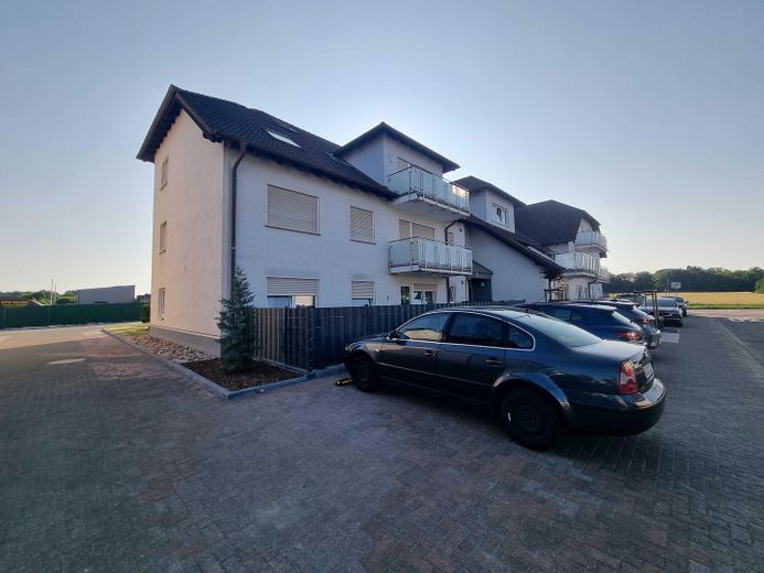 Ramstein | 27 viviendas | TOTALMENTE ALQUILADO | 437.064 € de alquiler neto anual | 6,33 % DE RENTABILIDAD BRUTA | FACTOR 15,79 – Außenansicht Seufzerweg 2-4