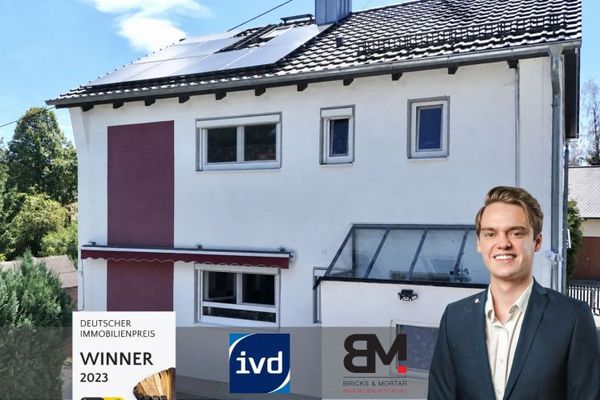 Einfamilienhaus mit 120 m², 6 Zimmern, großem Garten, Doppelgarage und PV-Anlage in Untermeitingen
