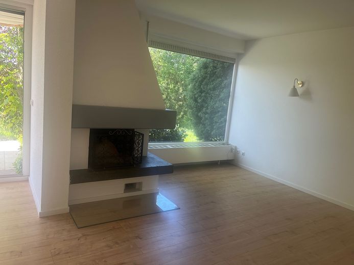 Wunderschöne Dreizimmerwohnung mit Garten und Terrasse – Foto 3