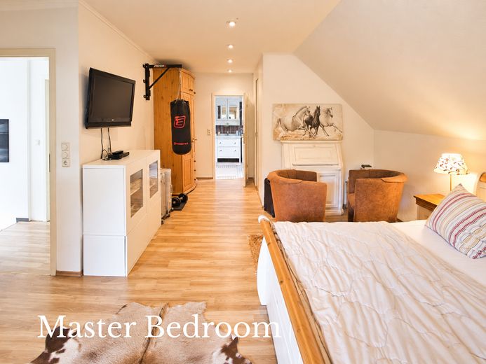 Wohnen und Arbeiten: Haus mit Praxis auf ca. 2400qm Grundstück – Foto 25