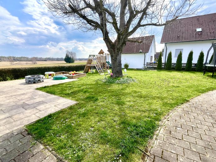 Garten Seitenansicht