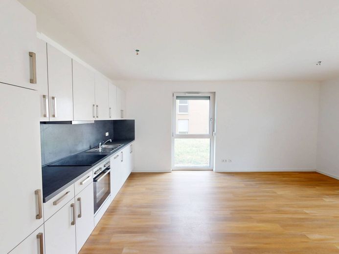 3-Zi.-Neubauwohnung mit EBK und sonniger TERRASSE – Ansicht III: Wohn- und Esszim…
