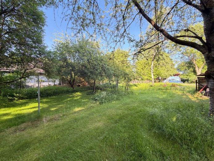 Idyllisches Baugrundstück für ein oder zwei Wohnhäuser in Mechtersen – Foto 1