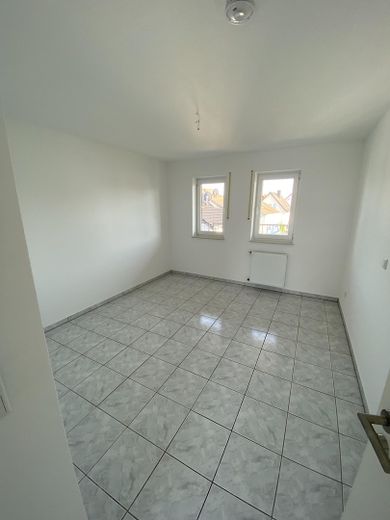 Wohnung mit Hausmeisterjob – Foto 1