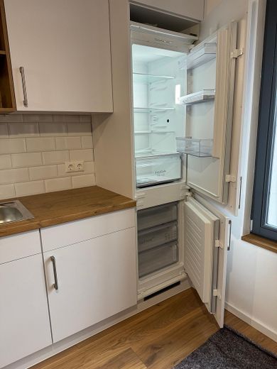 Serviced-Apartment-Businessapartment-Berufspendler: All-In je 25qm (+ 55qm Co-Livingbereich) – Kühlschrank, Gefrierschrank