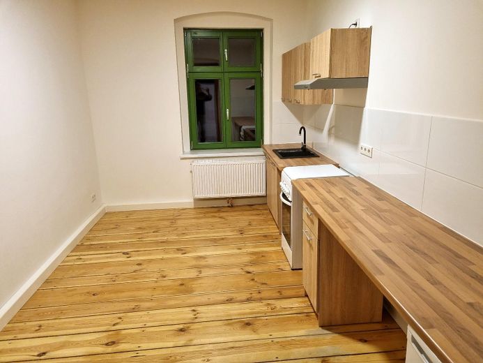 Küche mit Küchenzeile