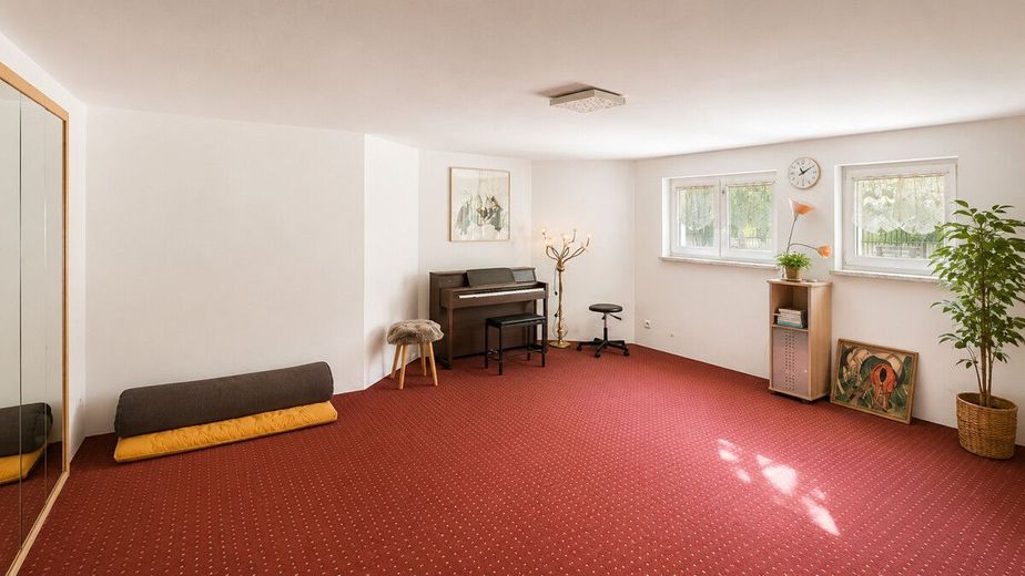 PROVISIONSFREI | 182 m² Familienhaus mit separatem Wohnbereich in ruhiger Sackgasse – Souterrain Wohnbereich