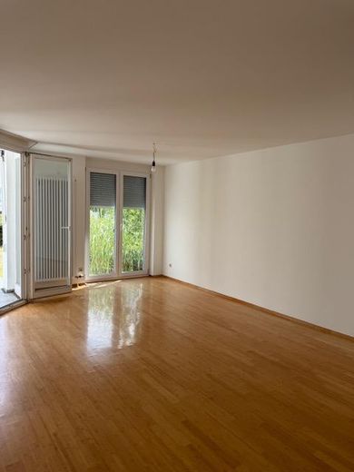Schöne EG Wohnung mit Terrasse in Biberach an der Riß – Wohnraum
