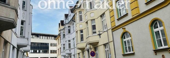 EG 3 Zi.-TOP Lage Schelfstadt, sanierter Altbau,sehr hell ,S/W Balkon,neue EBK