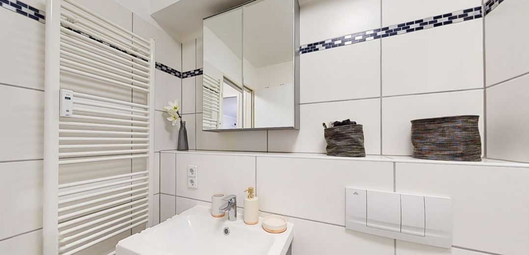 2-Zimmer Wohnoase - komplett Möbeliert – Foto 11