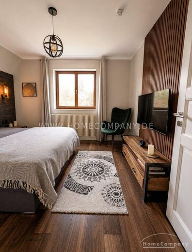 Große Maisonette-Wohnung am Wannsee, möbliert – aa06c42c3e41277fba9e074f4575b63162babec4.jpg