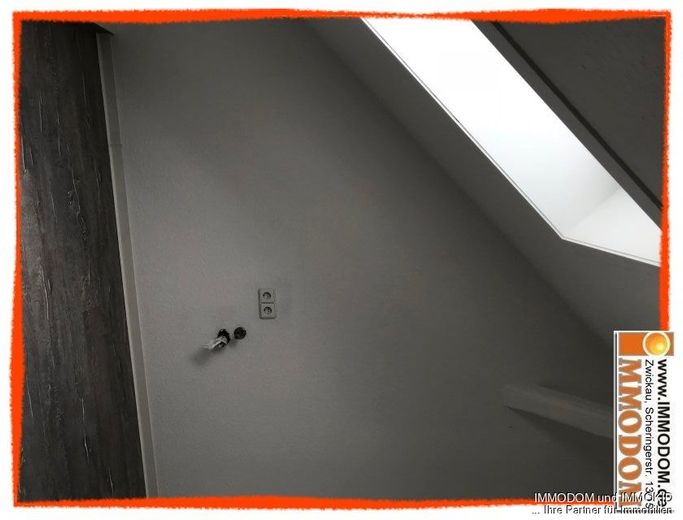 Ruhige und abgeschiedene Büro- oder Praxisräume im Dachgeschoß einer Stadtvilla zu vermieten! – Küche