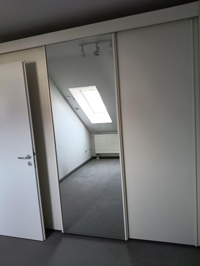 Provisionsfrei von privat, sofort frei! Gepflegtes, helles RMH in guter Lage in Hohenkammer – Foto 3
