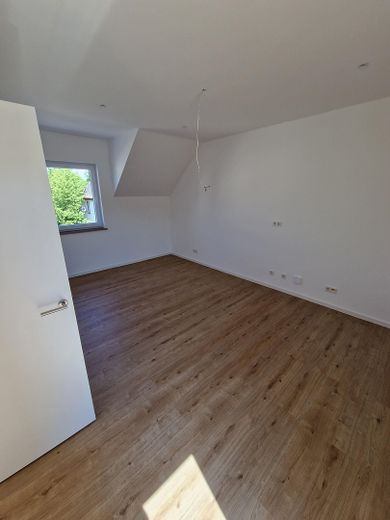 Hobby DG - Vergleichsobjekt