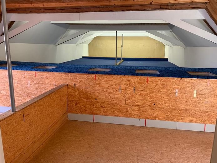 Pensión de 19 habitaciones, posada, cervecería al aire libre y vivienda del operador, conversión de «uso comercial a residencial» – Foto 8