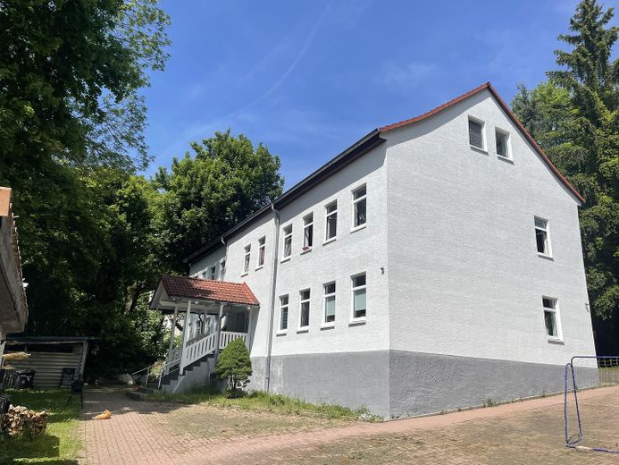 Reliably rented apartment building located quietly and close to the city center – Foto 4