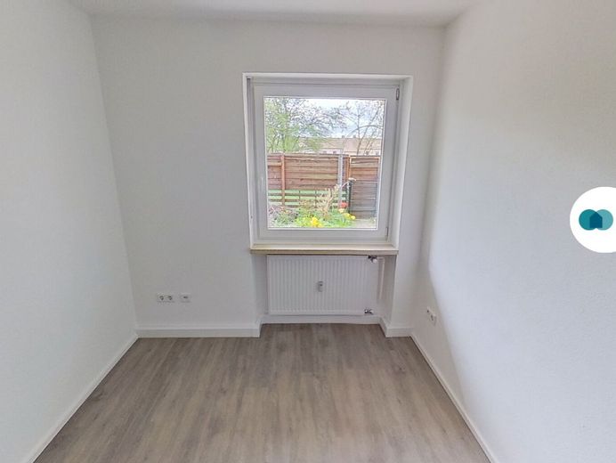 ** FULLY RENOVATED, modern 4-room TERRACE APARTMENT in Roding ** – Ansicht I: Schlafzimmer II