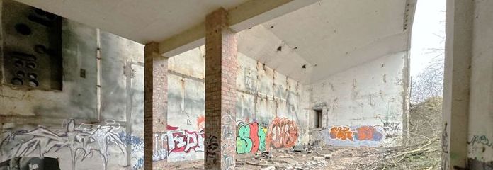 Historischer Hochbunker für gewerbliche Spezialnutzungen