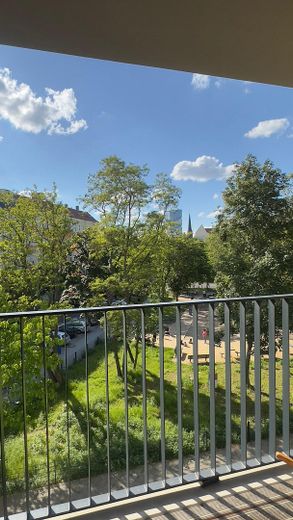 Wohnung mit Aussicht in Friedrichshain – Aussicht vom Balkon