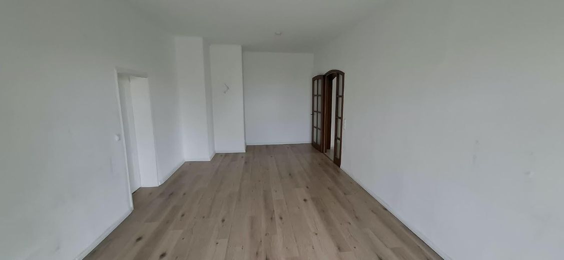 Otwarte oglądanie we wtorek 01.09.2026 o godz. 17:00 Jasne mieszkanie 3-pokojowe w Rieps – Zimmer 2